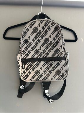 HITM🔥N Gray Men's Holographic (Flash Sensitive) Backpack